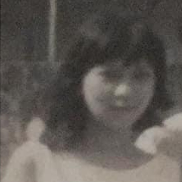 Meet your Posher, Francis - Picture 2 of 3